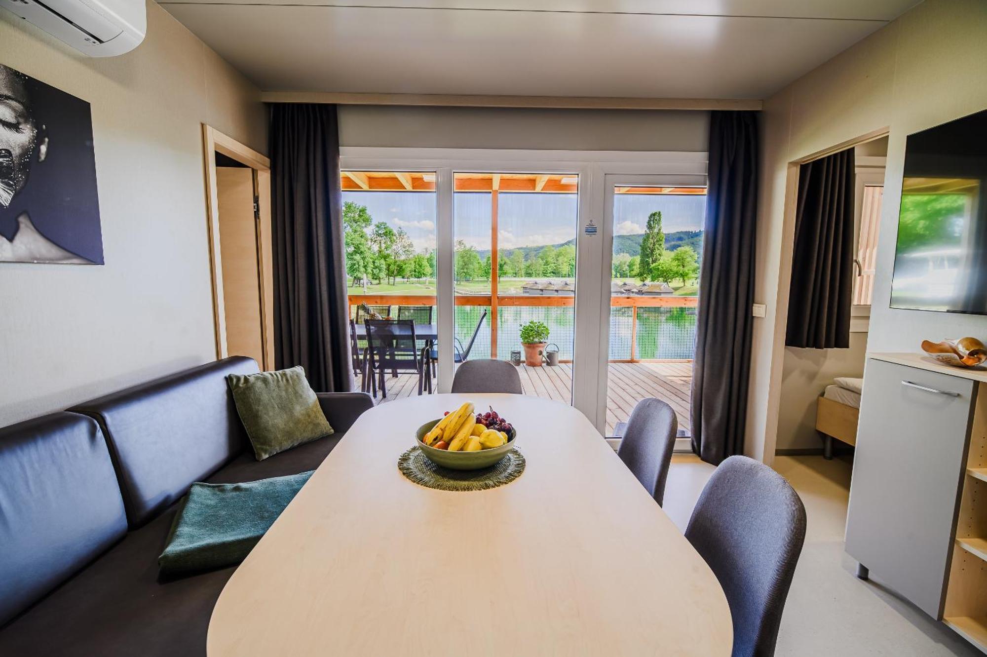 Deluxe Lake View Mobile Homes With Thermal Riviera Tickets Catez ob Savi Exterior photo